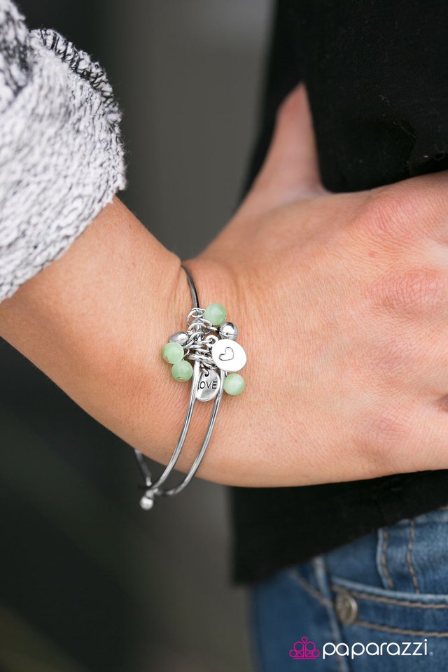 Paparazzi Bracelet ~ Party HEARTY - Green