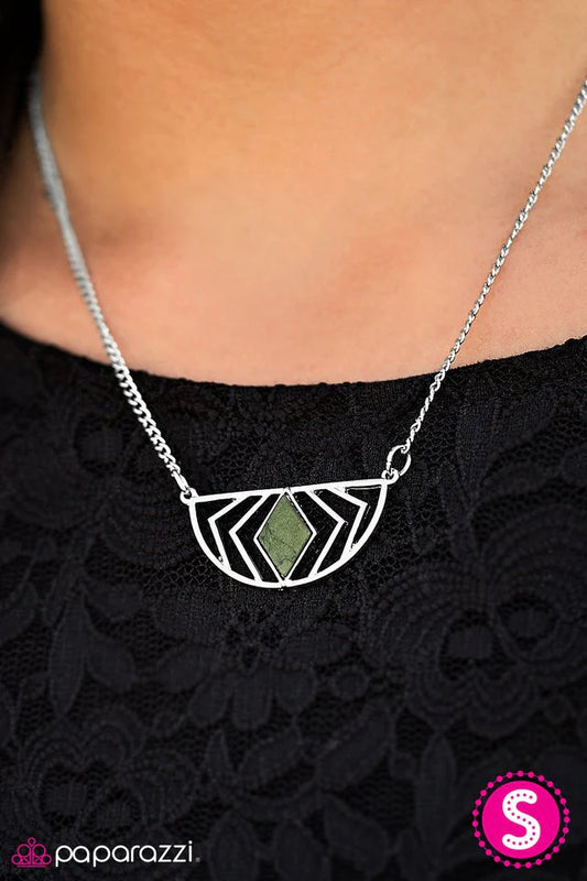 Paparazzi Necklace ~ On The GEO - Green