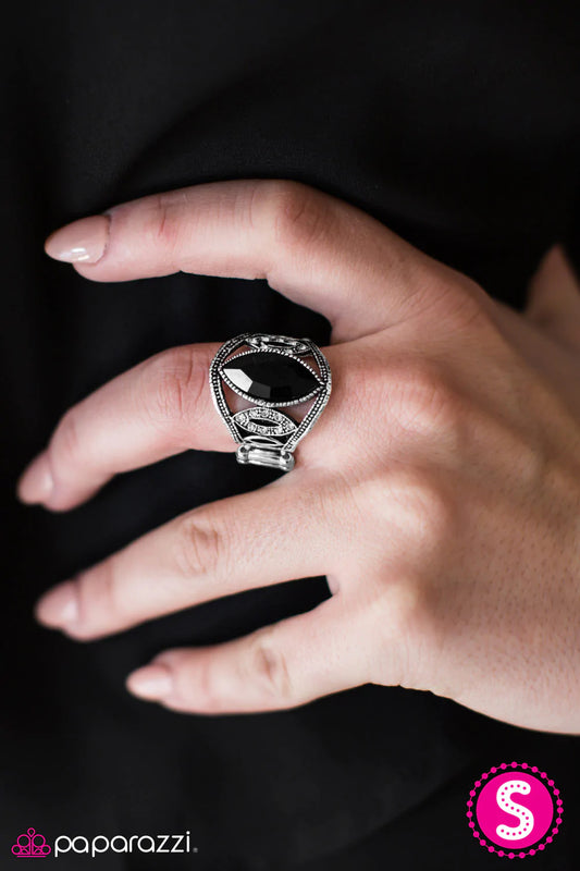 Paparazzi Ring ~ Ill Have A Martini - Black