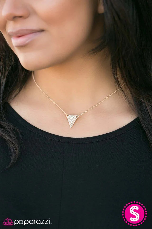 Collar Paparazzi ~ Just A Bite - Oro