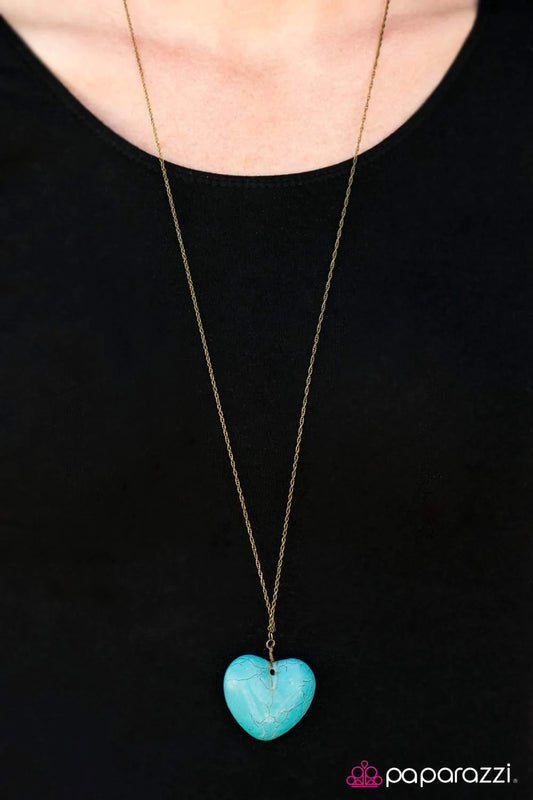 Paparazzi Necklace ~ Shes A Heartbreaker - Brass