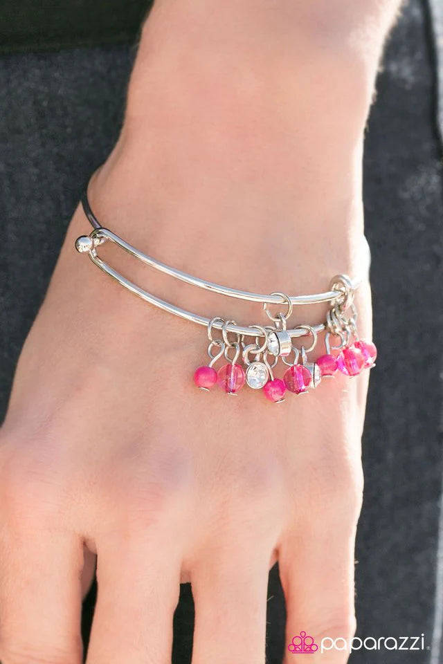 Pulsera Paparazzi ~ Sensación de primavera - Rosa