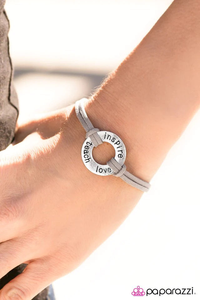 Paparazzi Bracelet ~ Never Stop Dreaming - Silver