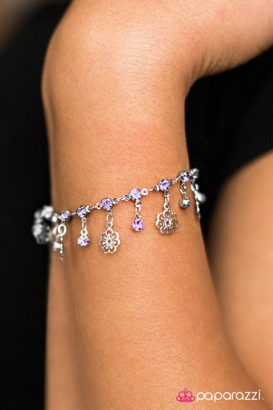 Paparazzi Bracelet ~ Hibiscus Breeze - Purple