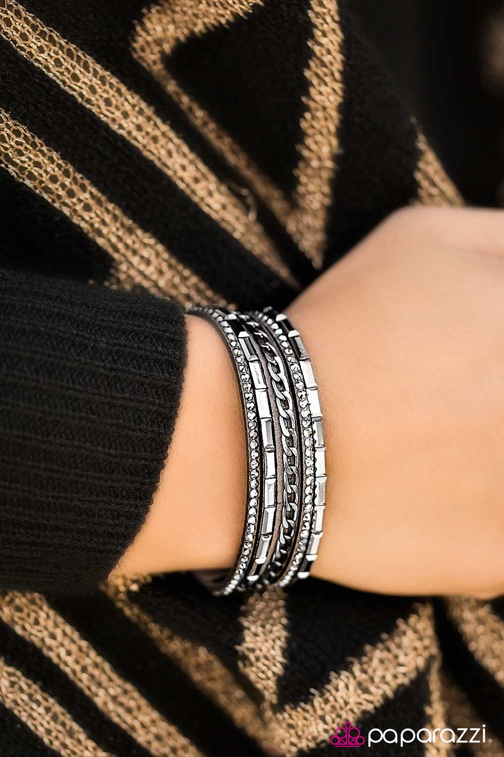 Paparazzi Bracelet ~ Front Row Fabulous - Silver