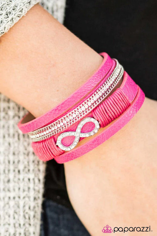 Pulsera Paparazzi ~ Happily FOREVER After - Rosa