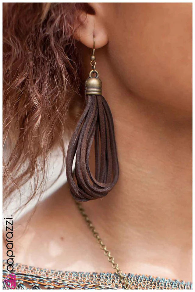 Paparazzi Earring ~ Swaying Alive - Brass