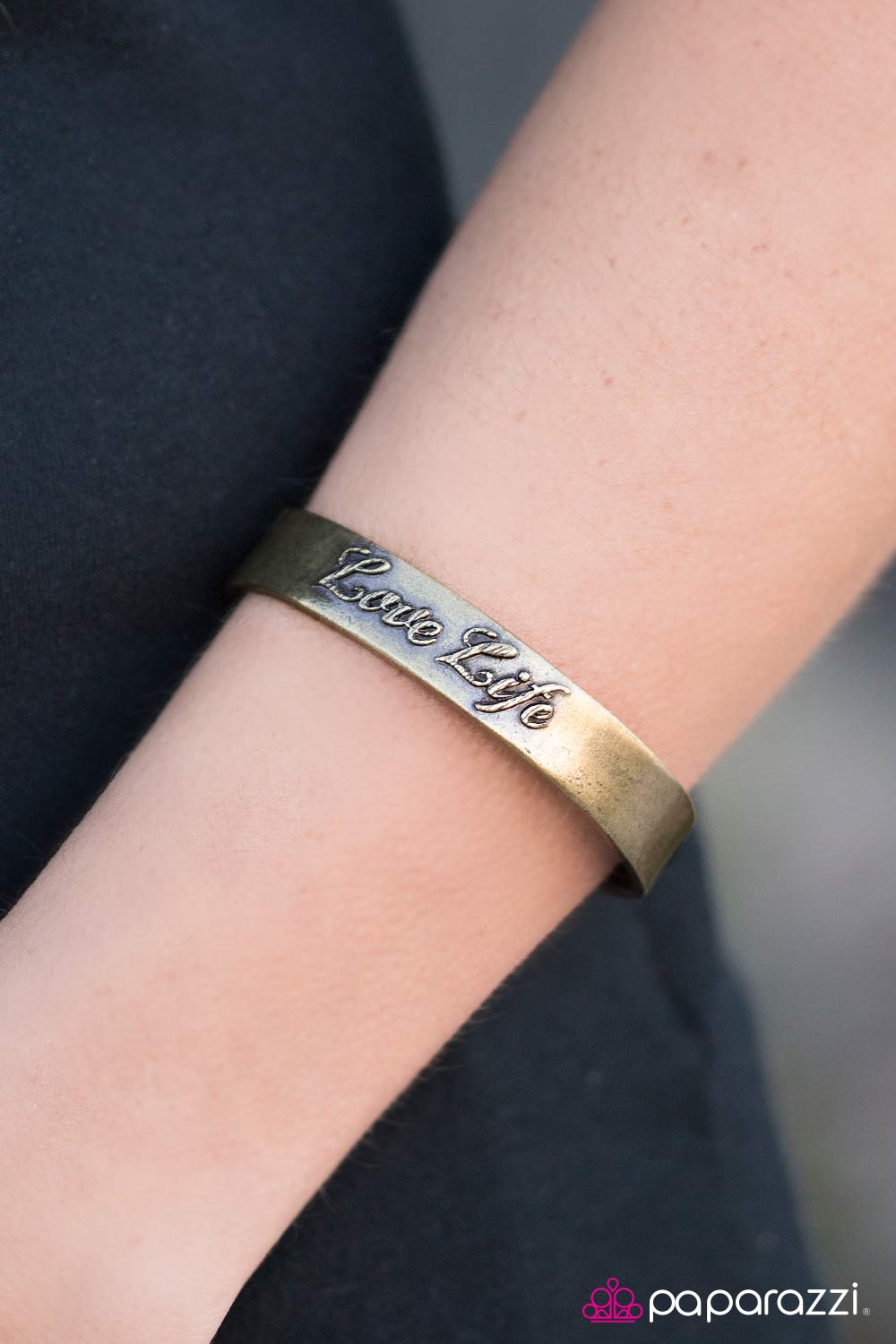 Paparazzi Bracelet ~ Live To The Fullest - Brass