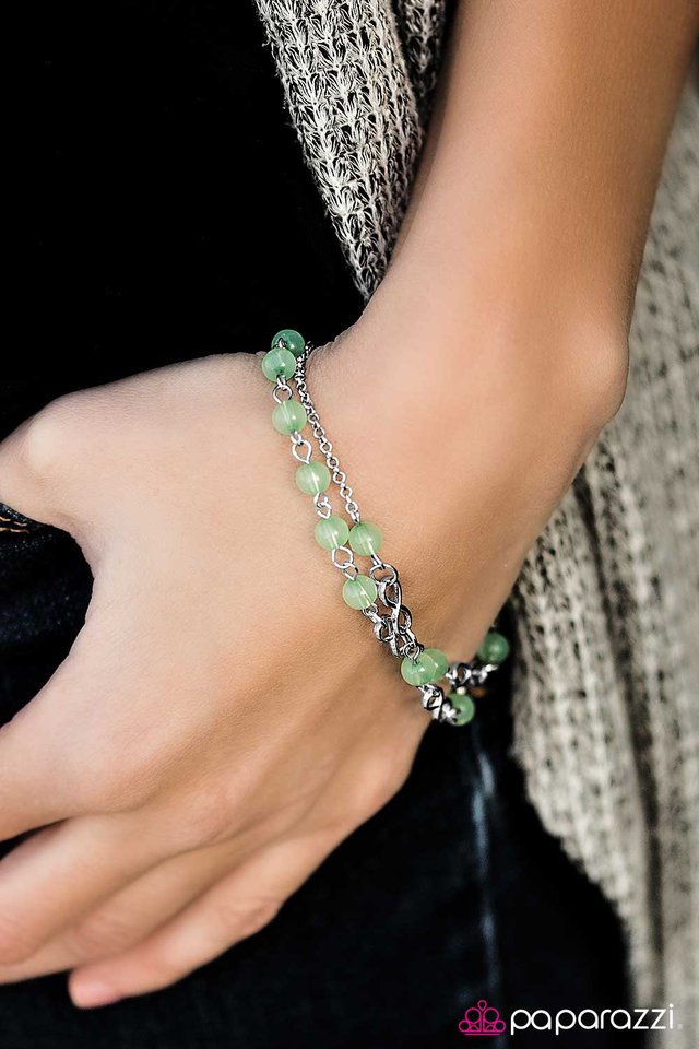 Pulsera Paparazzi ~ Maravillas eternas - Verde