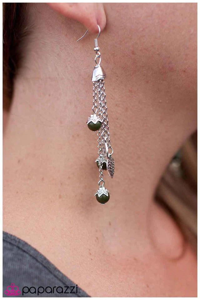Pendiente Paparazzi ~ Cayendo en desgracia - Verde