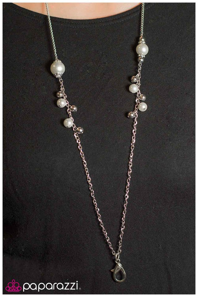Paparazzi Necklace ~ Professionally Polished - Silver