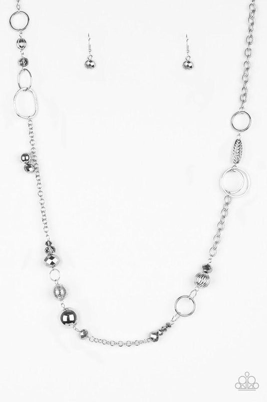 Paparazzi Necklace - Too HAUTE To Handle - Silver