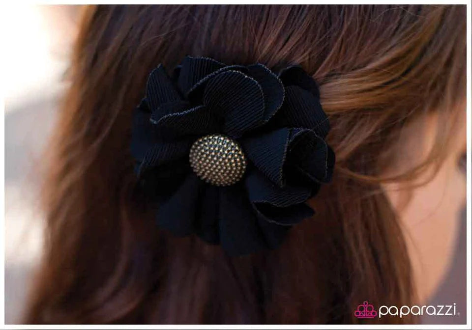 Paparazzi Hair Accessories ~ Black Beauty - Black