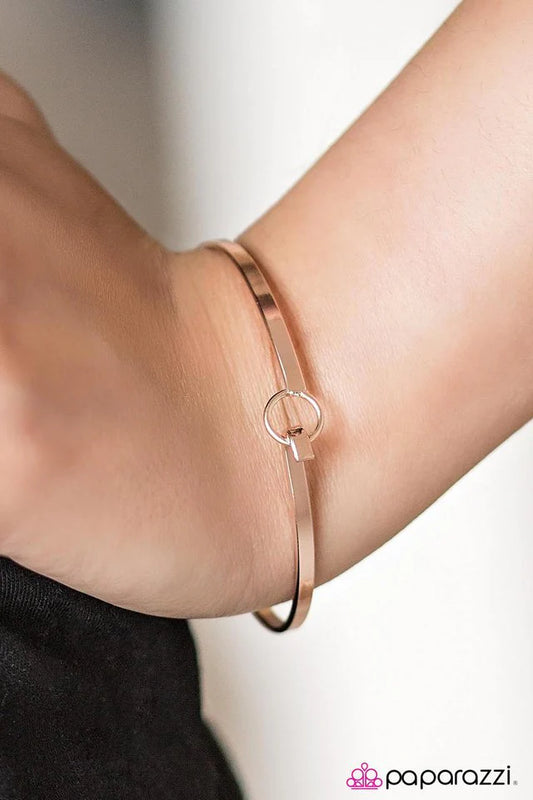 Pulsera Paparazzi ~ Estilo minimalista - Oro rosa