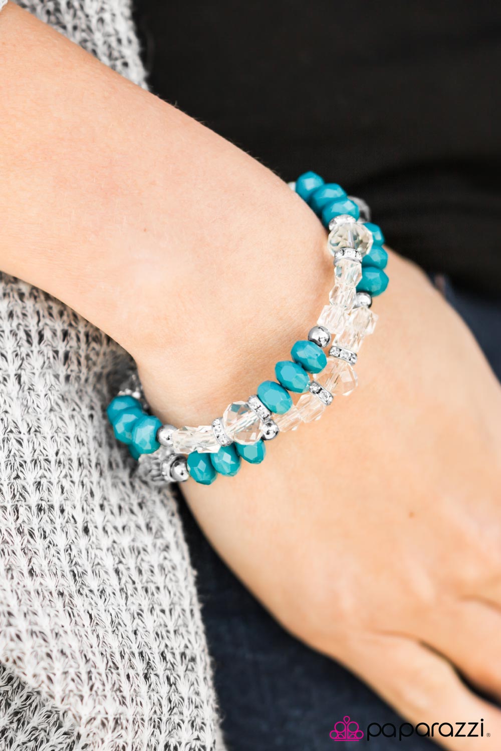 Paparazzi Bracelet ~ A Midsummer Nights GLEAM - Blue