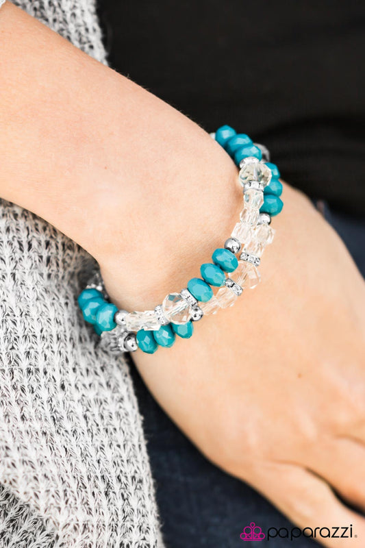 Paparazzi Bracelet ~ A Midsummer Nights GLEAM - Blue