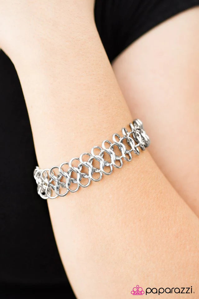 Paparazzi Bracelet ~ Dont Wanna MESH With! - Silver