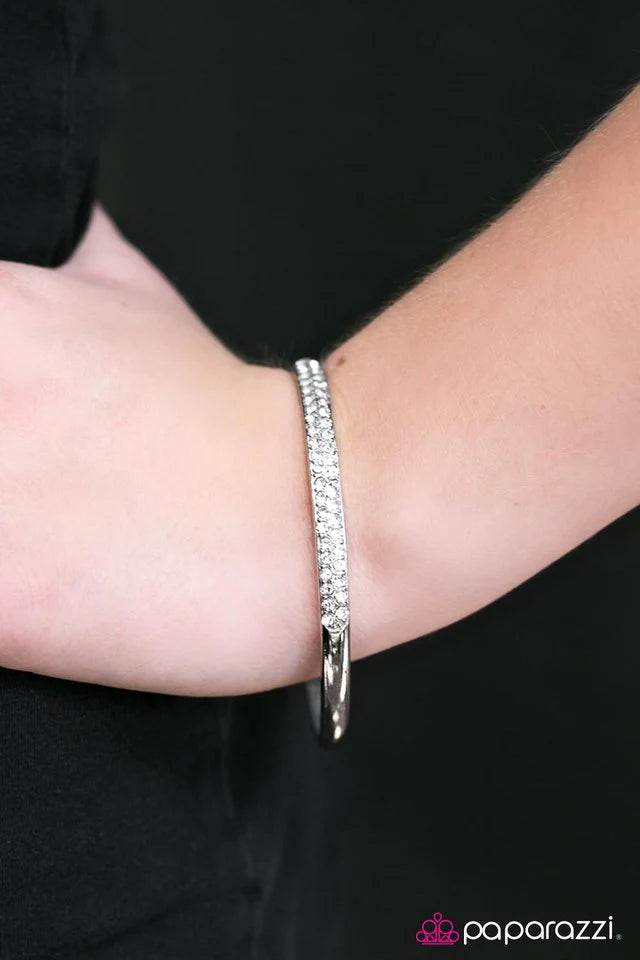 Paparazzi Bracelet ~ Spread the Sparkle - White