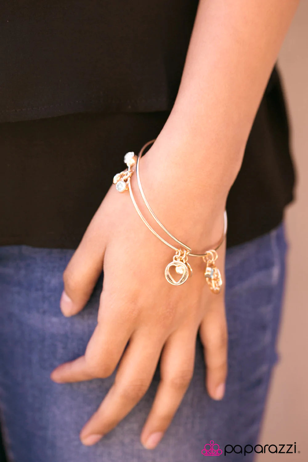 Pulsera Paparazzi ~ Love To Bits - Oro