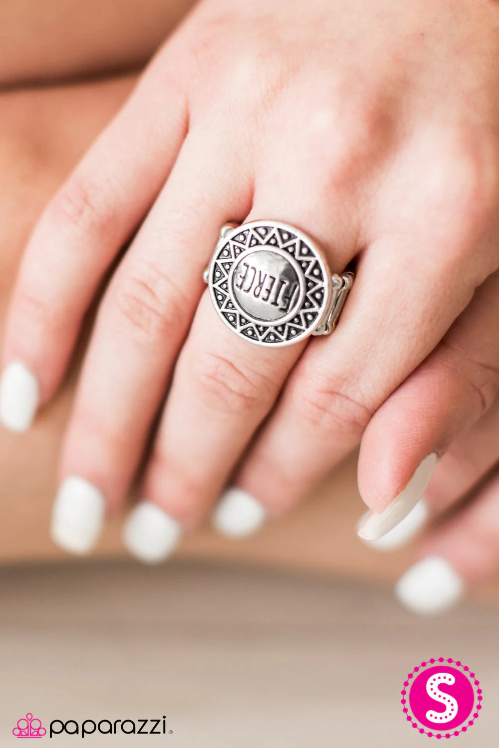 Paparazzi Ring ~ Lookin Fierce - Silver