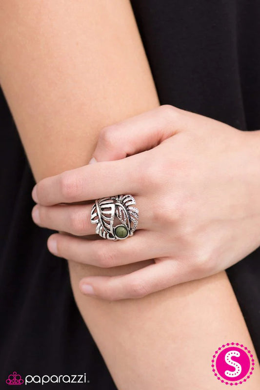 Paparazzi Ring ~ Flock Together - Green