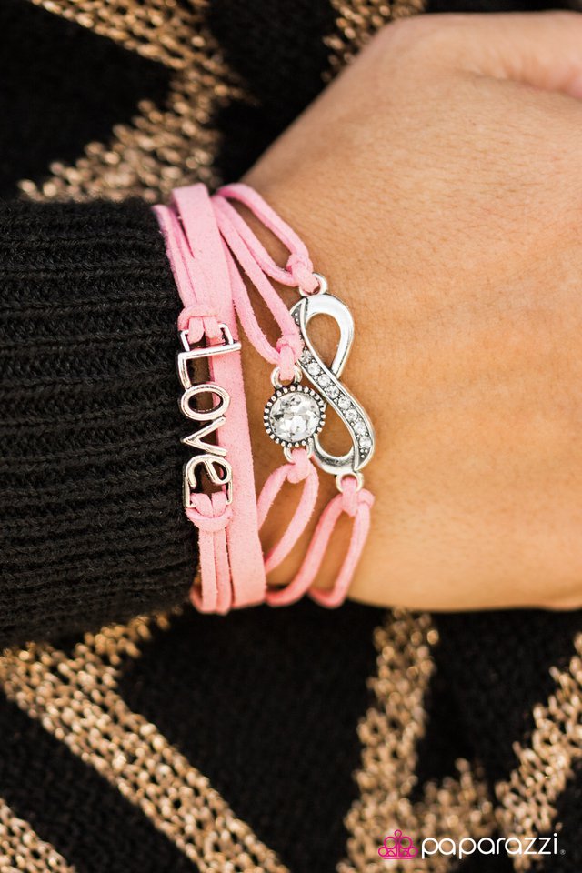 Pulsera Paparazzi ~ Infinitamente irresistible - Rosa