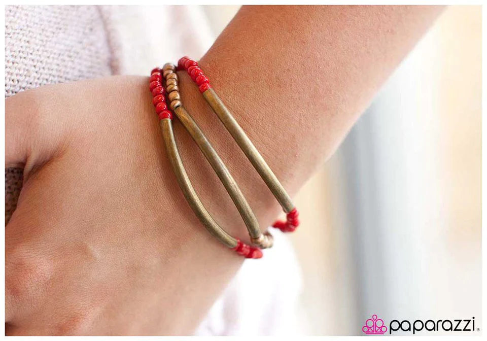 Pulsera Paparazzi ~ Valle del Fuego - Rojo