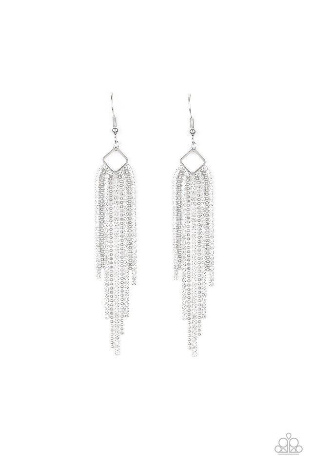 Paparazzi Earring ~ Singing in the REIGN - White