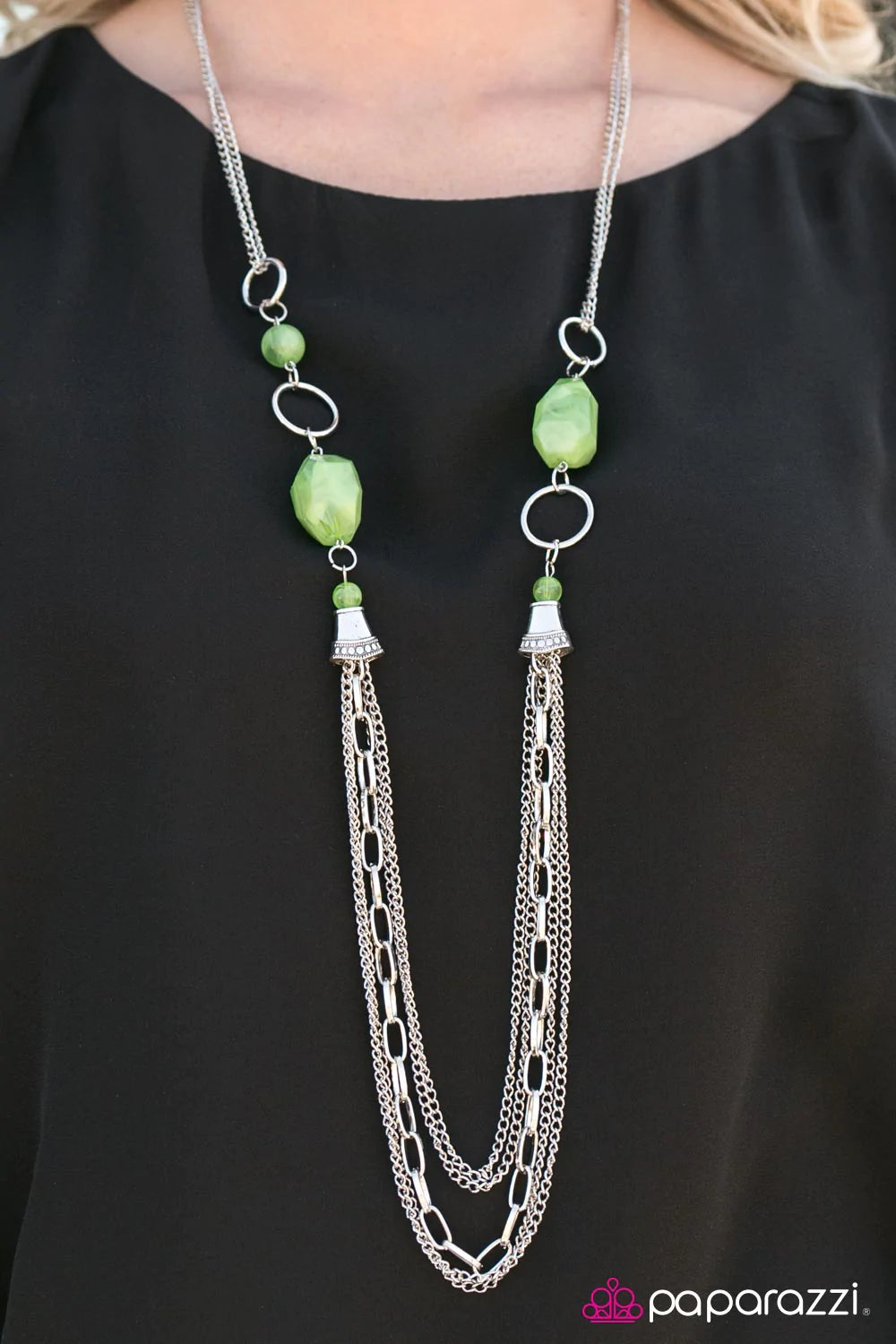 Paparazzi Necklace ~ Have An ICE Day - Green