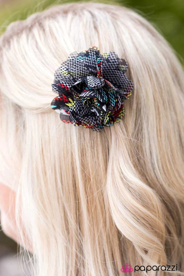 Paparazzi Hair Accessories ~ GROWING The Distance - Black