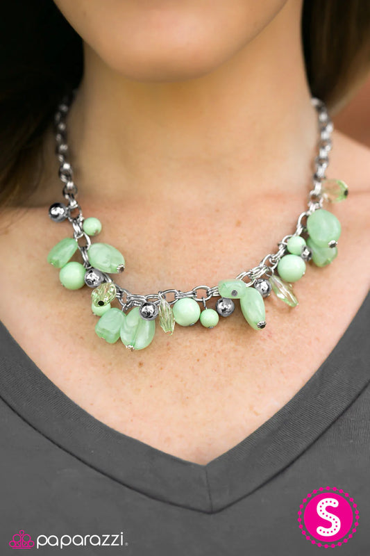 Paparazzi Necklace ~ Ocean Sunset - Green