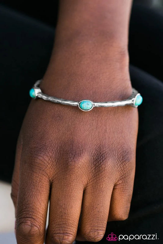 Paparazzi Bracelet ~ Its All CREEK To Me - Blue