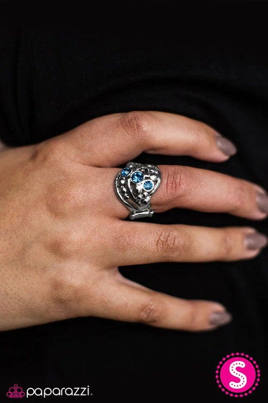 Paparazzi Ring ~ Woman On A Mission - Blue