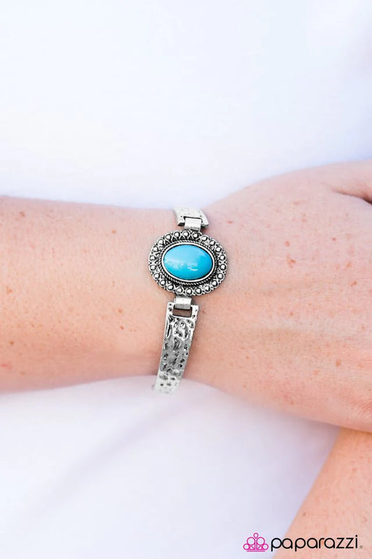 Paparazzi Bracelet ~ Mesa Muse - Blue