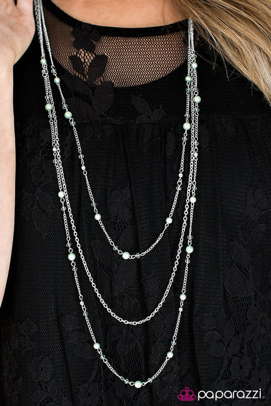 Paparazzi Necklace ~ Quite Summer-esque - Green