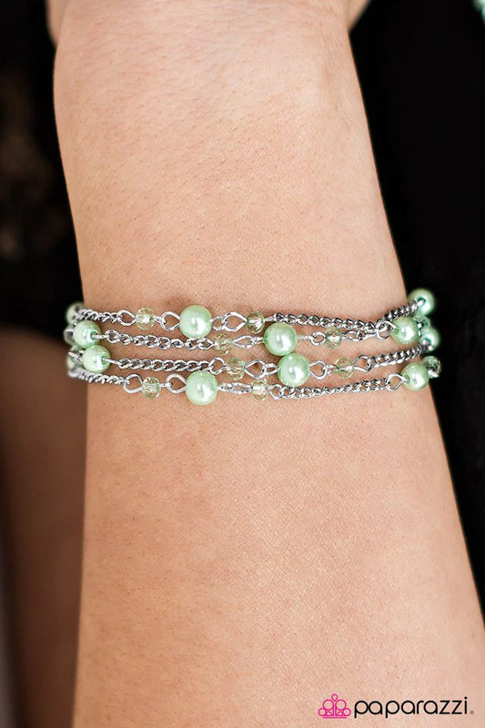 Paparazzi Bracelet ~ Summer Sensation - Green