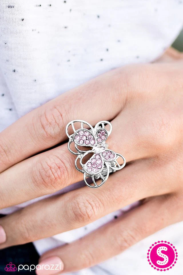 Anillo Paparazzi ~ Banquete de mariposas - Rosa