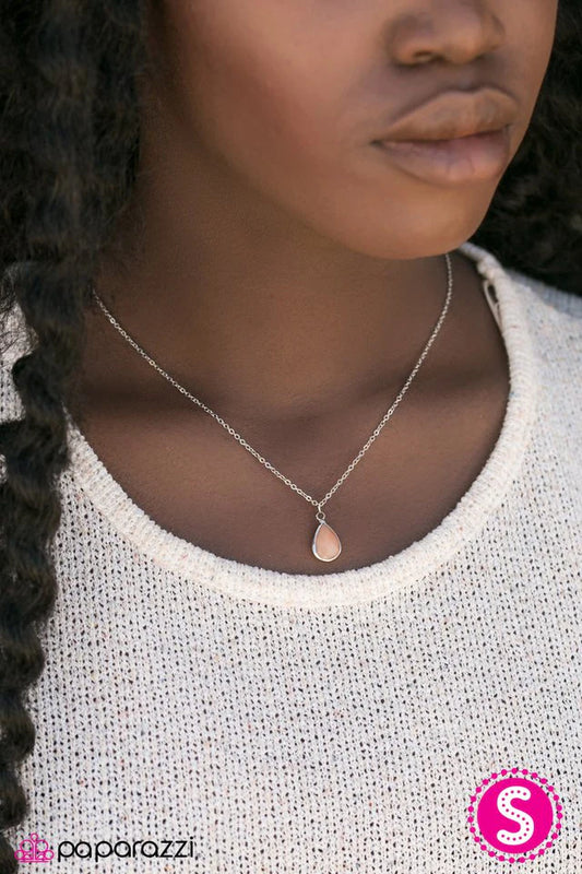 Collar Paparazzi ~ Aguas profundas - Marrón