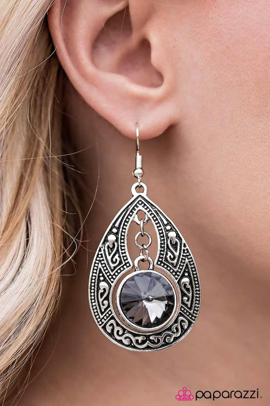 Paparazzi Earring ~ Genie Glam - Silver