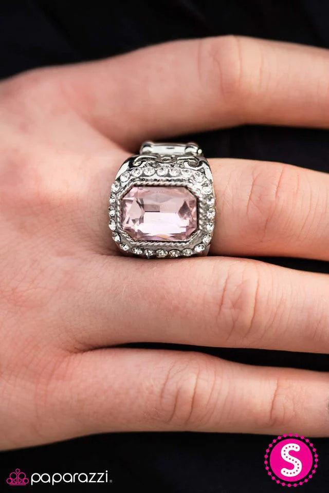 Anillo Paparazzi ~ Enamorada de ser reina - Rosa