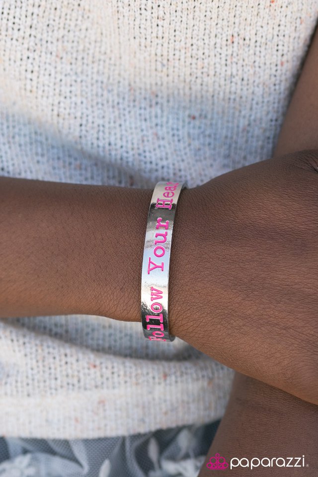 Paparazzi Bracelet ~ Wherever Your Heart Takes You - Pink