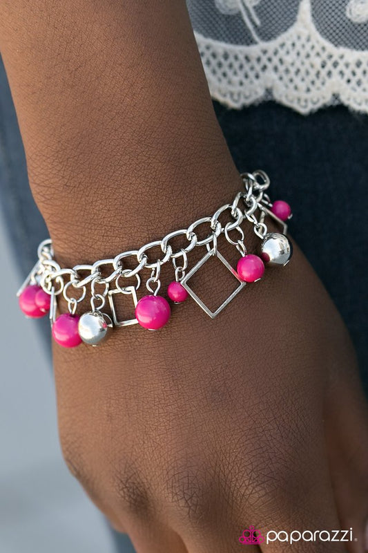 Pulsera Paparazzi ~ Hall Of FRAME - Rosa