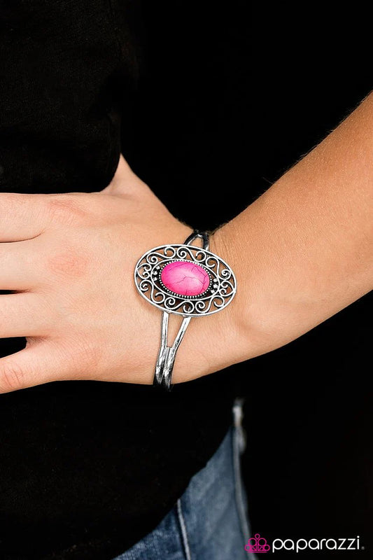 Pulsera Paparazzi ~ Tengo montañas que escalar - Rosa