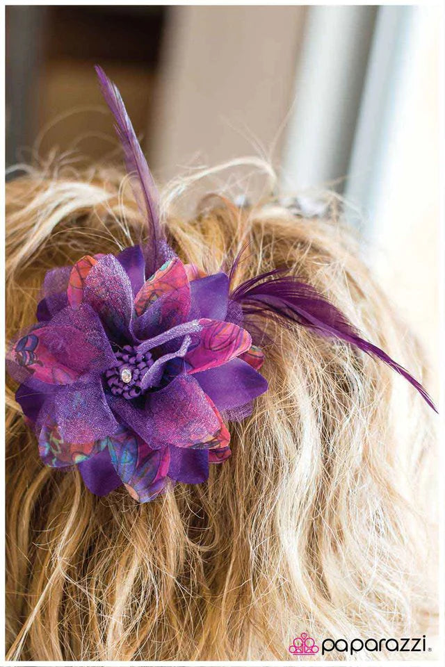 Accesorios para el cabello de paparazzi: un toque dramático: morado