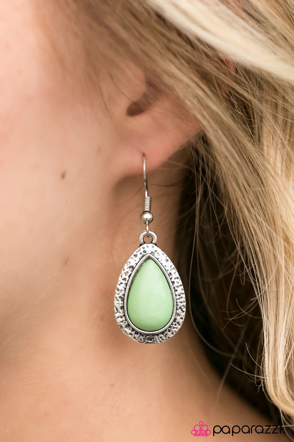 Paparazzi Earring ~ Summer Shine - Green