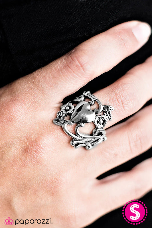 Paparazzi Ring ~ Never Too Old For Fairytales - Silver