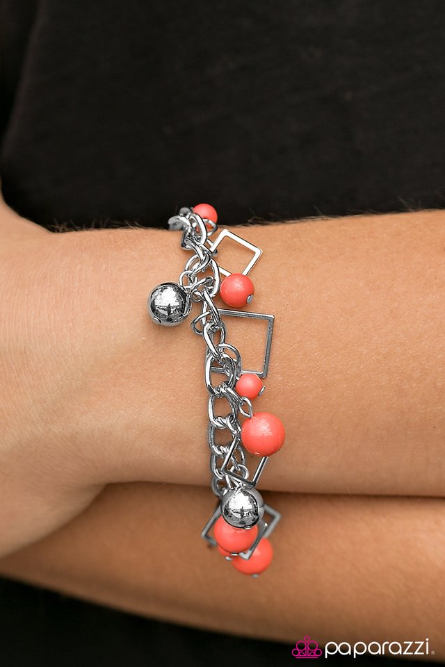 Paparazzi Bracelet ~ Hall Of FRAME - Orange