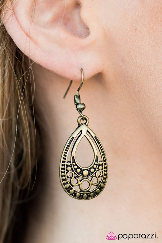 Paparazzi Earring ~ Desert Rain - Brass