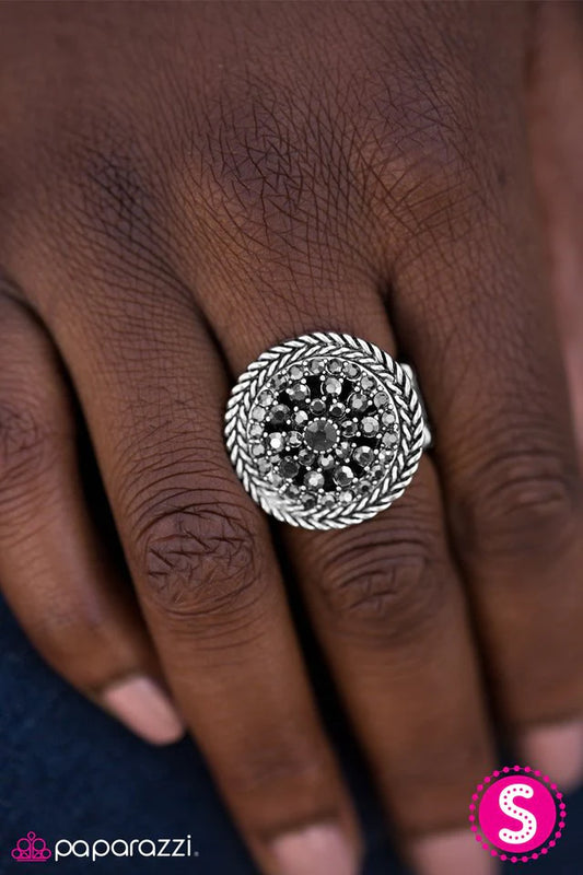 Paparazzi Ring ~ Wheel of Fortune - Silver