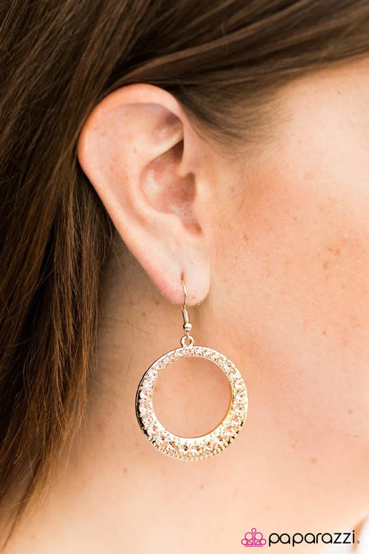 Paparazzi Earring ~ At A Stand STILETTO - Gold